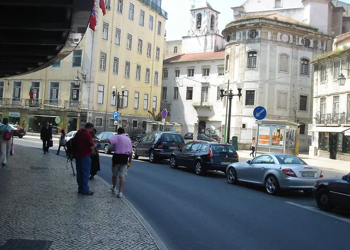 Baixa Πανσιόν 3*