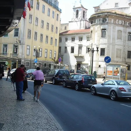 Baixa Πανσιόν 3*